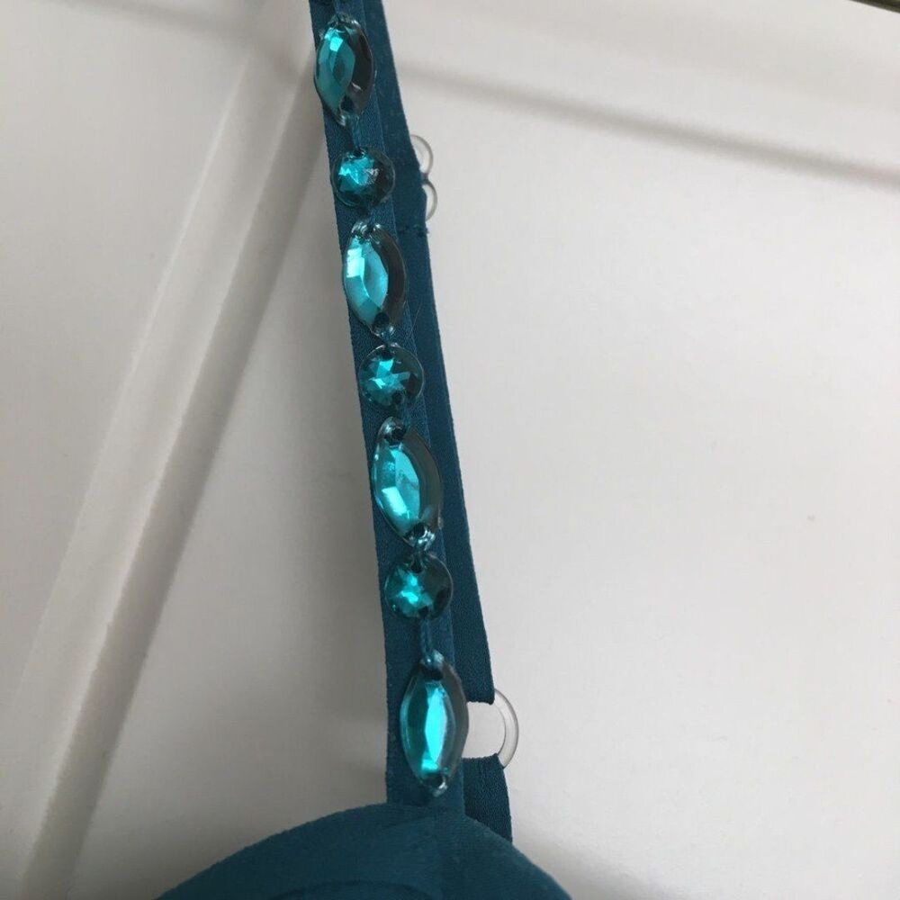 Vintage Y2K Bebe Teal Silk Pleated Cami Top Jeweled Brooch NWT Small - Picture 2 of 8